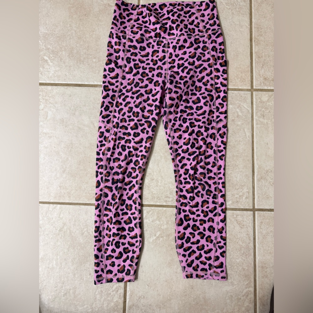 Fabletics PureLux capris with side pockets